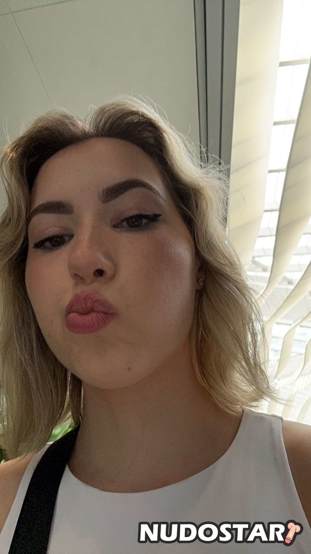 Pineapplebrat Onlyfans Leaks