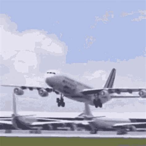 Top 10 Plane Porn GIFs Revealed!