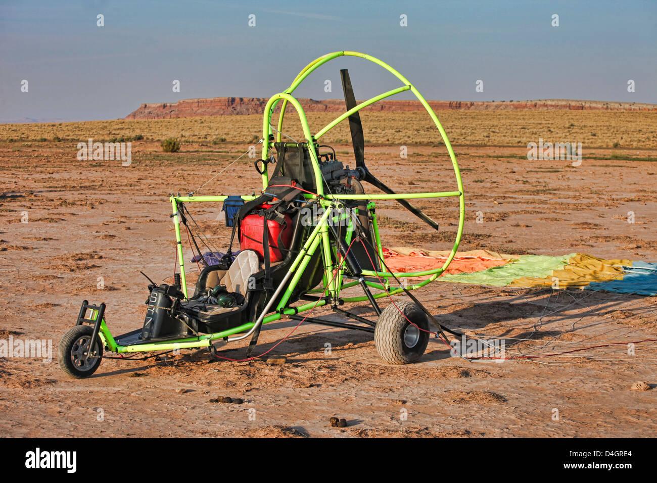 Power Parachute Ultralight Aircraft Ready To Take Off Desert 0310 Stock Power Parachute Ultralight Aircraft Ready To Take Off Desert 0310 Stock