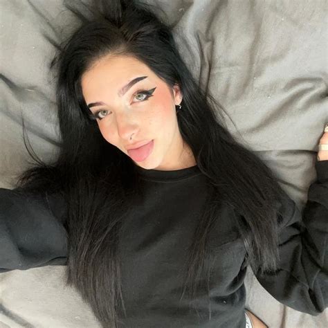 Ravengoeswild Onlyfans Leaked