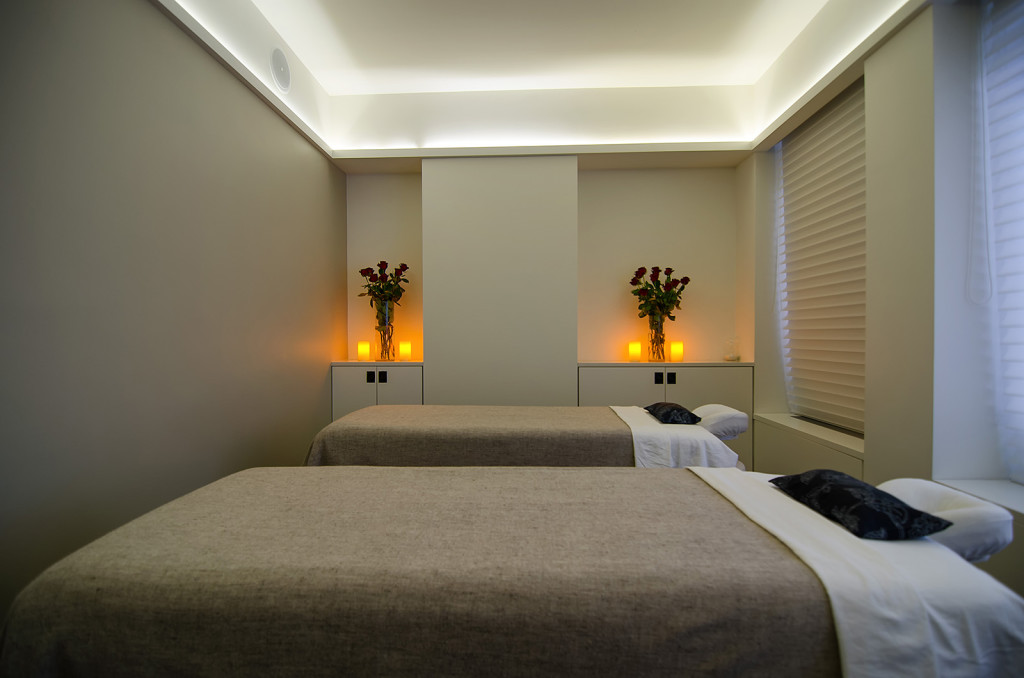 Romantic Couples Massages Near Me