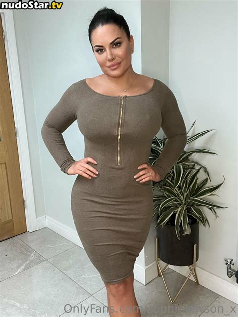 Sophie Lawson Perv Mom Stepmother X Nude Onlyfans Instagram Leaked