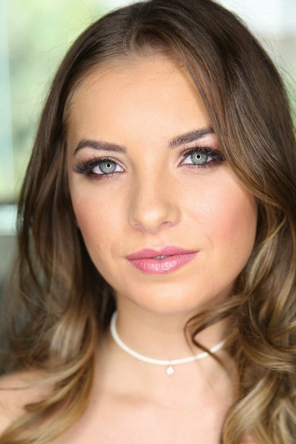 Summer Brooks Profile Images The Movie Database Tmdb Summer Brooks Profile Images The Movie Database Tmdb