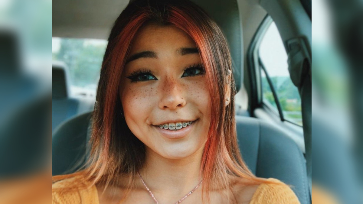 The Belle Delphine Effect Know Your Meme