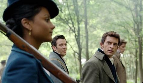 The Way Anthony And Benedict Looked At Kate In This Scene R The Way Anthony And Benedict Looked At Kate In This Scene R