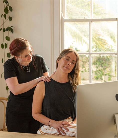 Top Rated Corporate Massage Services At Work Blys Top Rated Corporate Massage Services At Work Blys