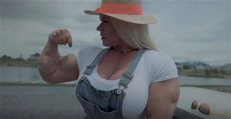 Turkish Muscle Goddess Aleyna Guz By Opro639 On Deviantart