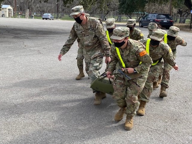 U S Army Advanced Individual Training Soldiers With 1St Battalion U S Army Advanced Individual Training Soldiers With 1St Battalion