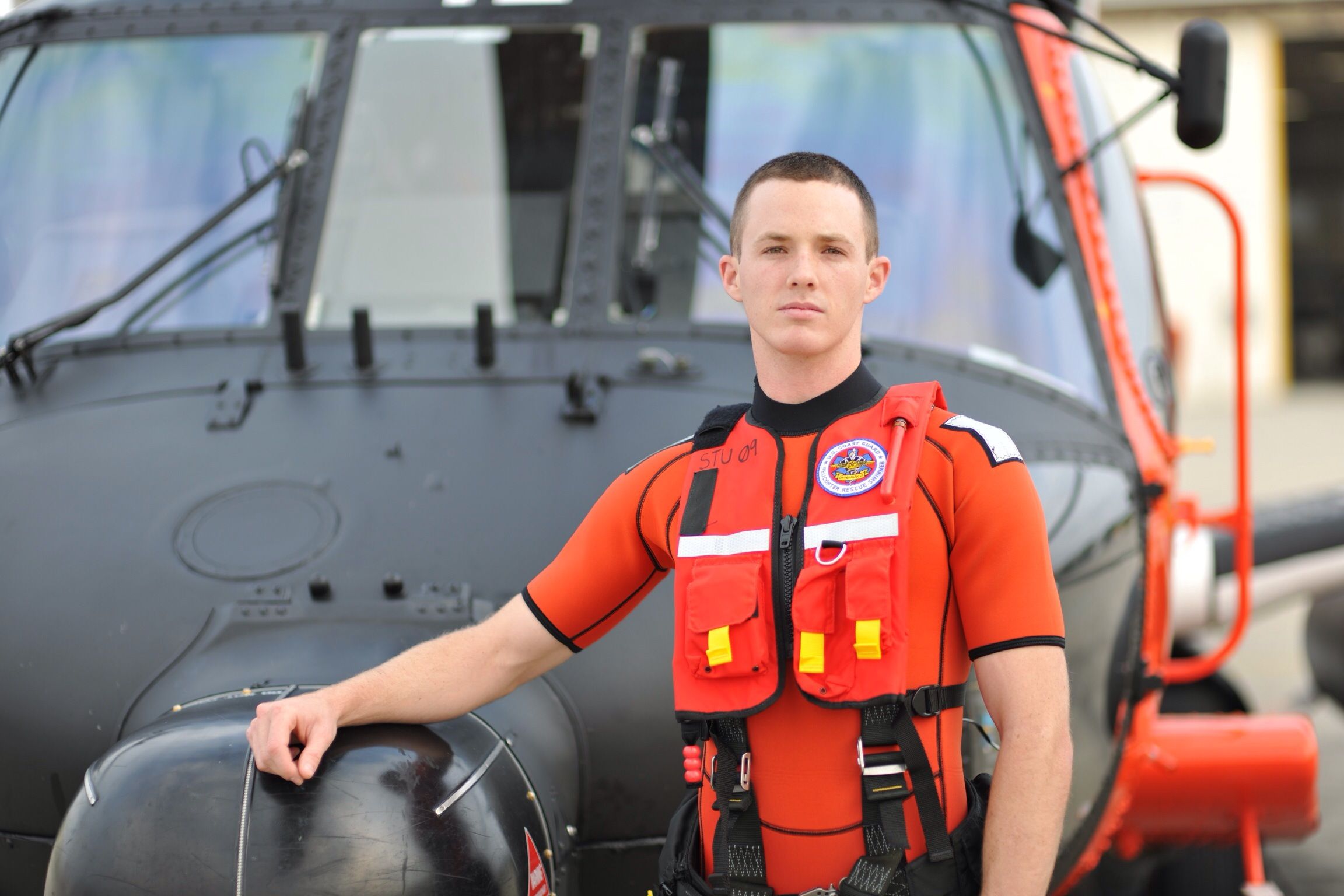 United States Coast Guard Rescue Swimmer Salary United States Coast Guard Rescue Swimmer Salary