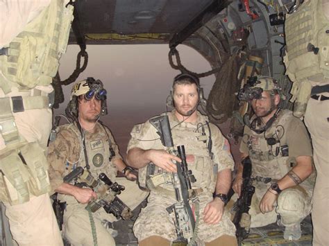 Us Navy Seals Du Gold Squadron De Devgru En Irak 2004 2048 X 1536 R Us Navy Seals Du Gold Squadron De Devgru En Irak 2004 2048 X 1536 R