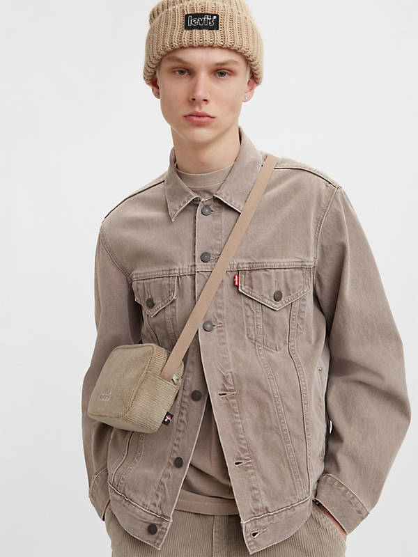 Vintage Fit Trucker Jacket Brown Levi S Us Vintage Fit Trucker Jacket Brown Levi S Us