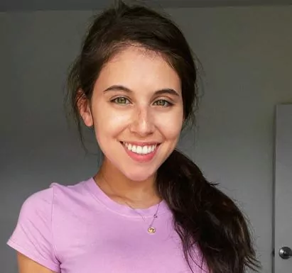 Violet Myers Wiki Biography Age Height Career Photos More Violet Myers Wiki Biography Age Height Career Photos More