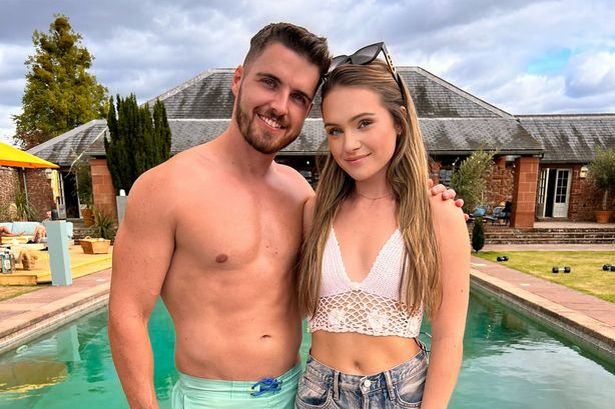 We Joined Onlyfans And Cleared Our Four Figure Debt In Just Two Months We Joined Onlyfans And Cleared Our Four Figure Debt In Just Two Months