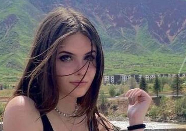 Wet Girls 52 Pics Wet Girls 52 Pics