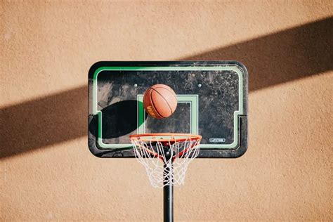 What Is The Five Second Rule In Basketball Hoops Addict What Is The Five Second Rule In Basketball Hoops Addict