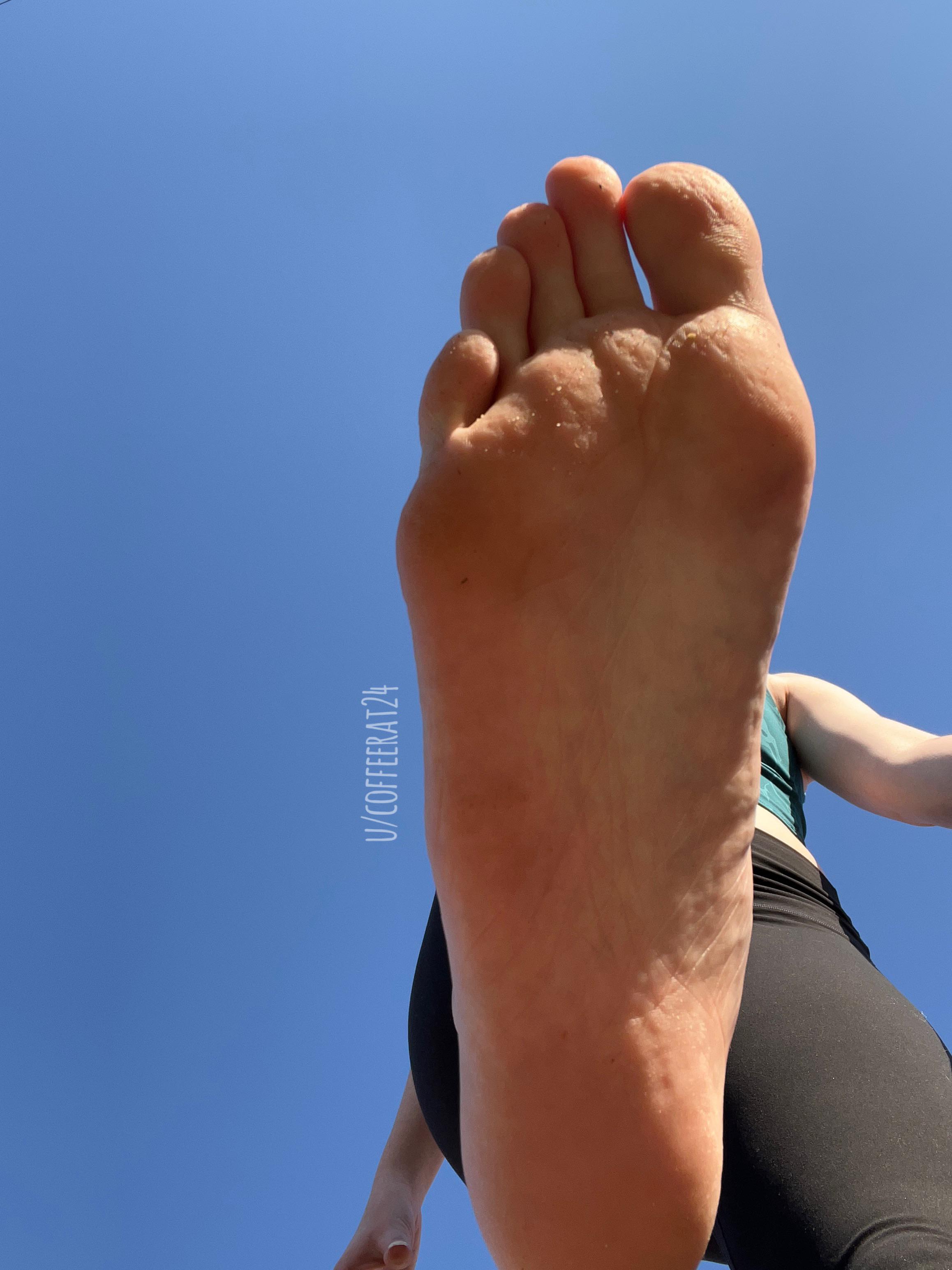 You Mind If I Step On You R Feetishh You Mind If I Step On You R Feetishh