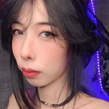 5 Tips: Yunawaifu's OF Secrets