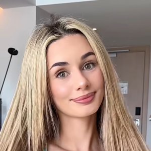 Zara Rose Xo Zararose Tv Nude Onlyfans Fapullo Zara Rose Xo Zararose Tv Nude Onlyfans Fapullo