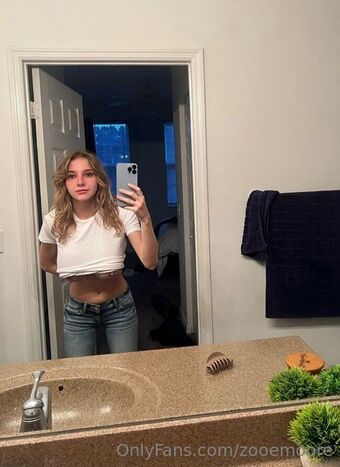 Zooe Moore Onlyfans Leak